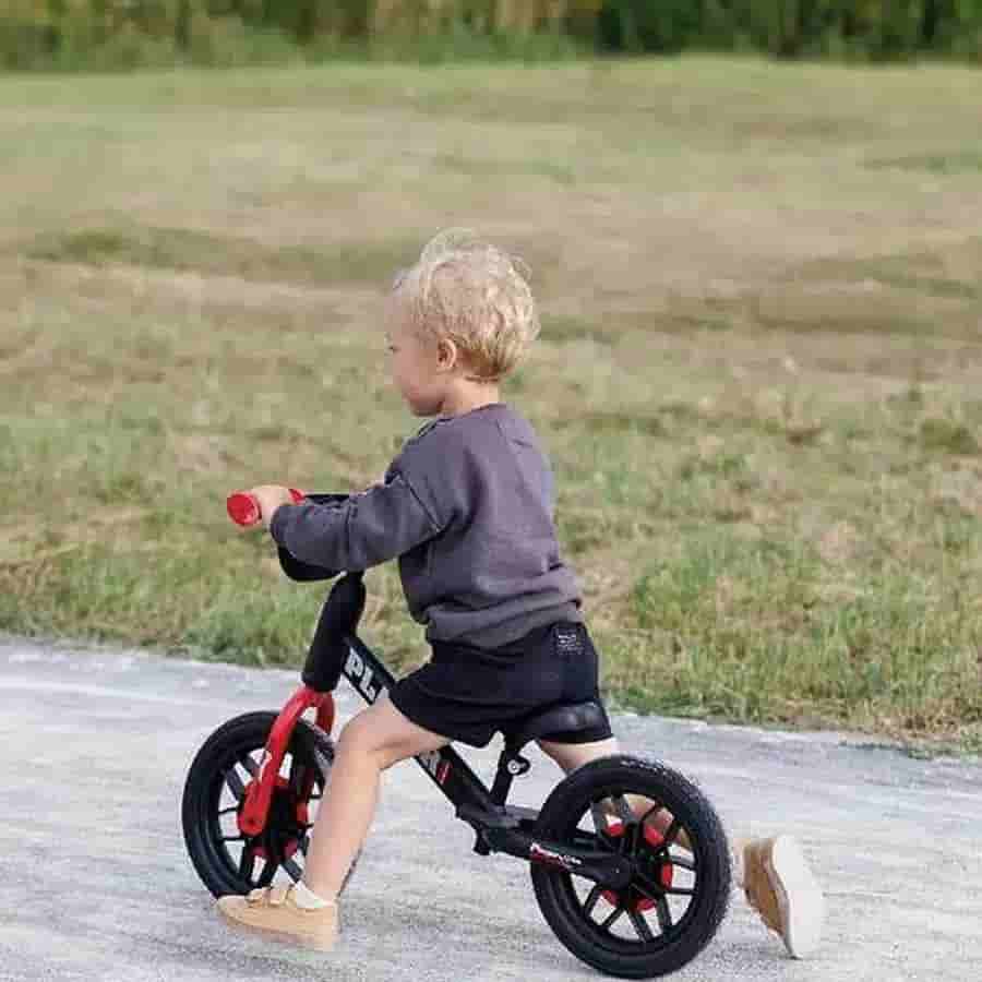 تمام نکات  آموزش دوچرخه سواری به کودکان