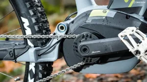 موتور قدرت میدهد، اما دوچرخه تجربه میسازد